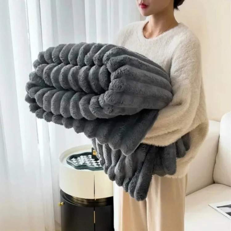 Faux Fur Weighted Blanket Plush Velvety Cover for Bed and Sofa in Seven Colourways