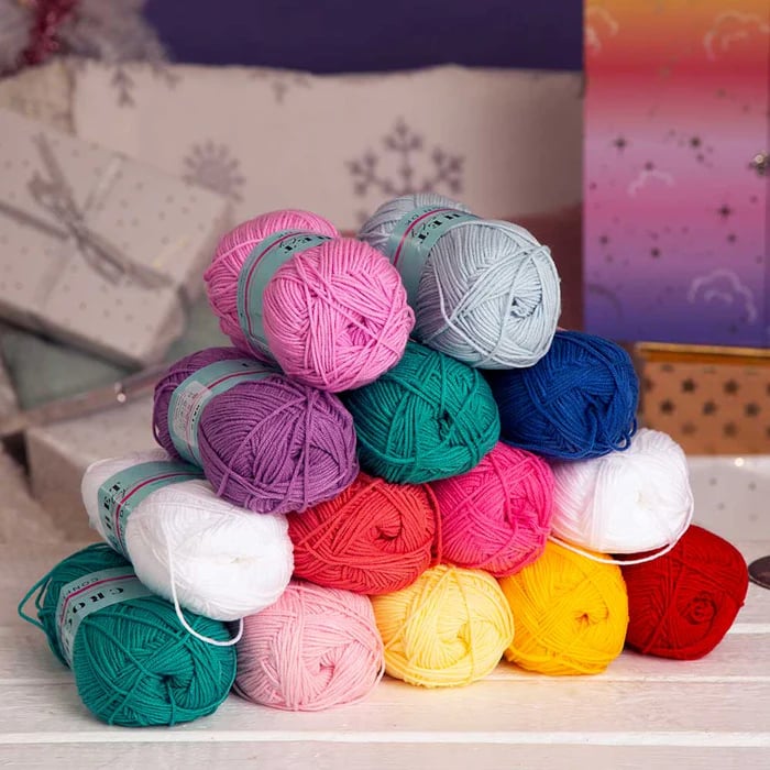Advent Calendar Crochet Handmade with 25 Mini Gifts