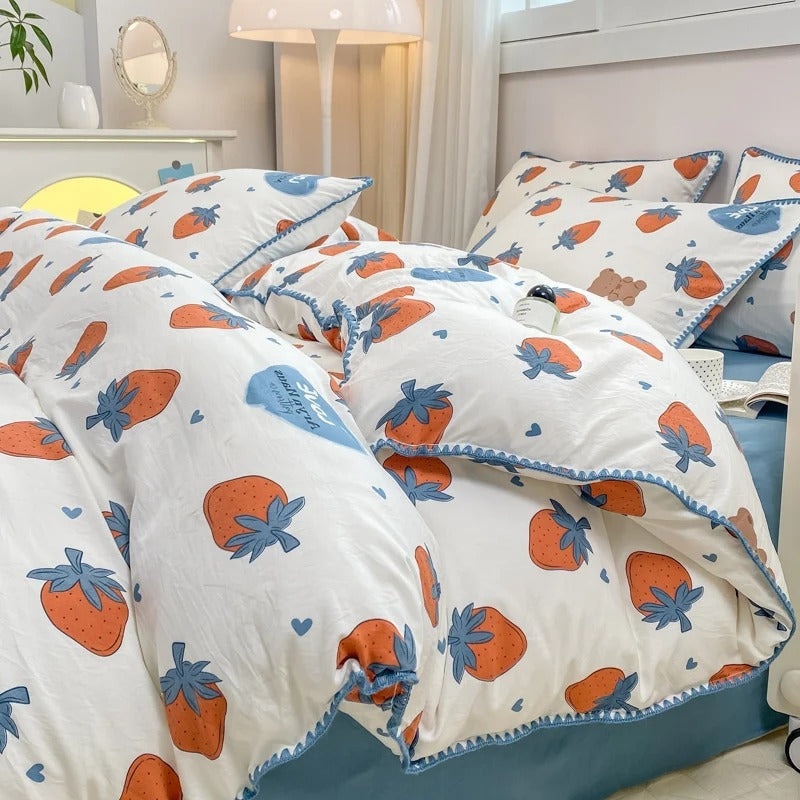 Floral Bedding Set with Cherry Blossom and Berry Print in Four Sizes