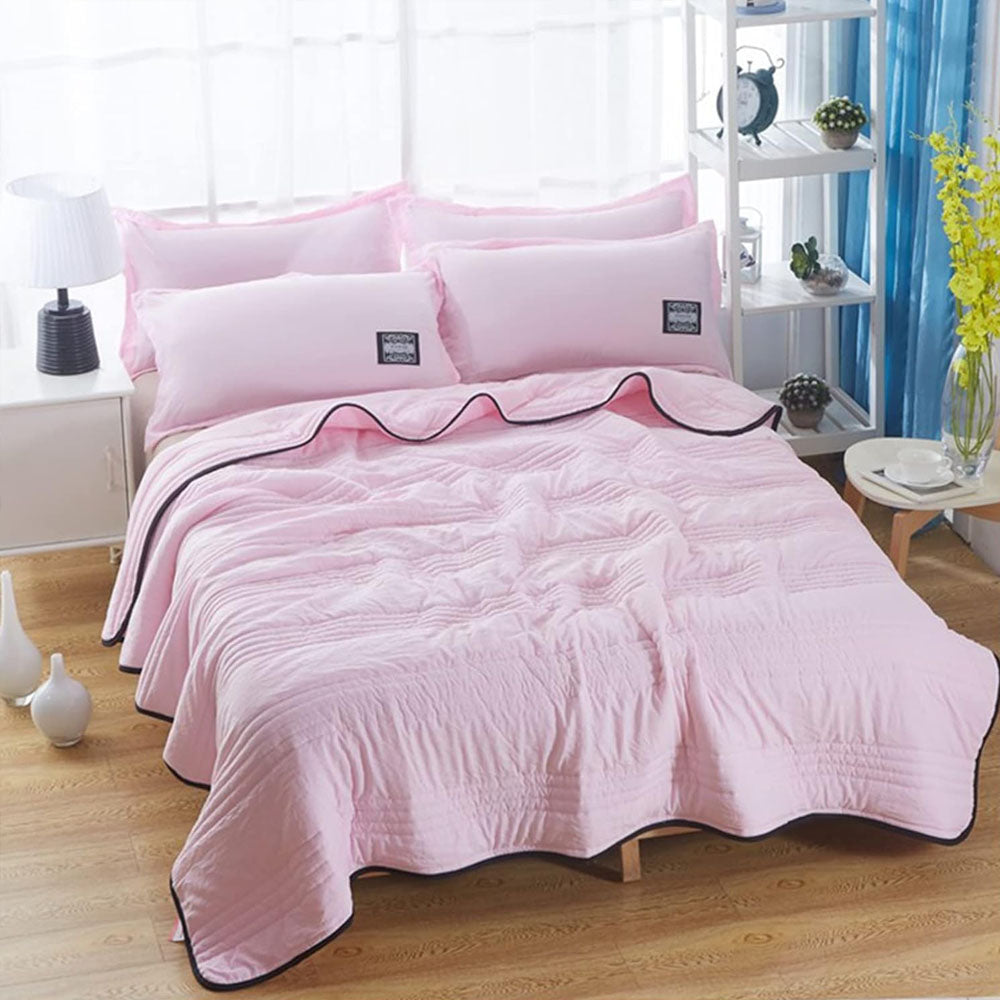 Stitched Bed Blanket Polyester Throw with Contrast Piping for Bedroom and Living Room