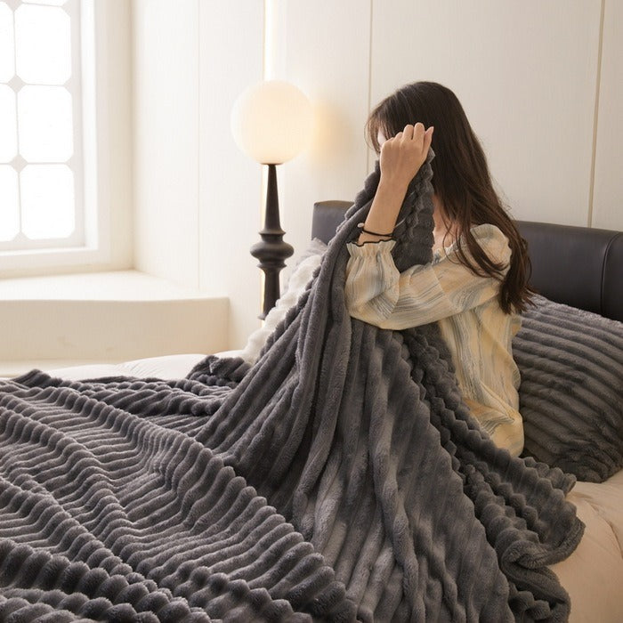 Large Throw Blanket Textured Loop Plush Cover for Sofa and Bed in Five Sizes