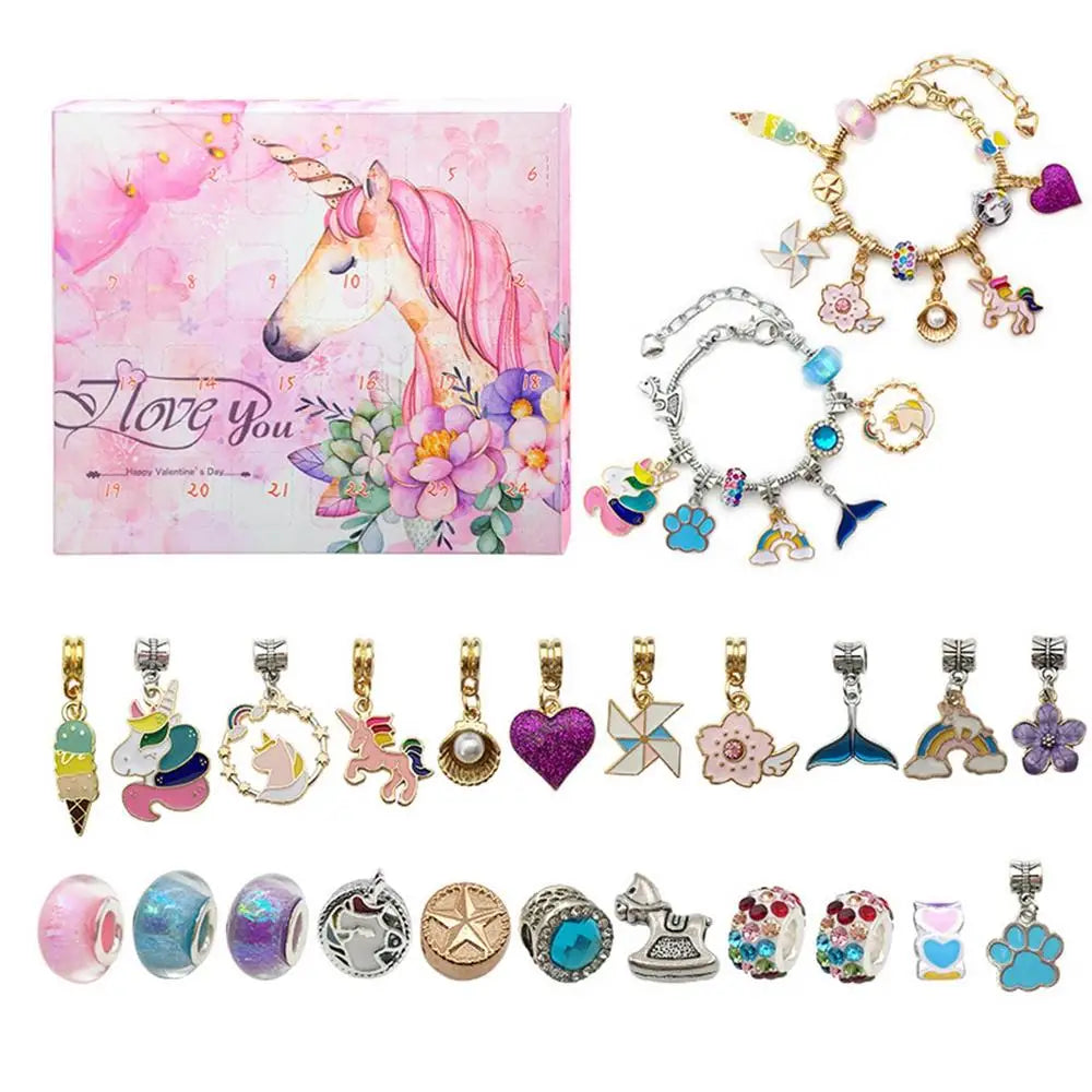 Advent Calendar Charm Bracelet Set with 22 Pieces in Seven Styles