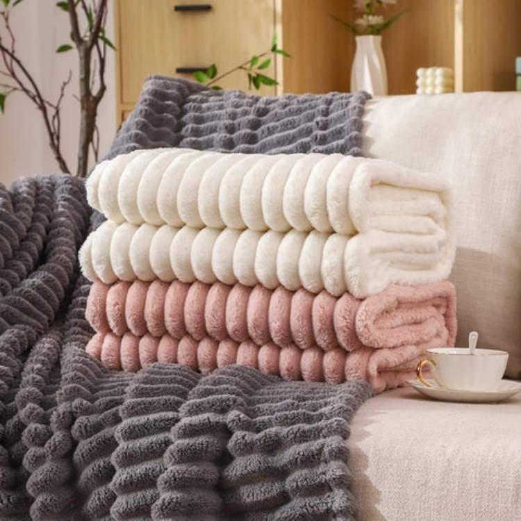 Faux Fur Weighted Blanket Plush Velvety Cover for Bed and Sofa in Seven Colourways