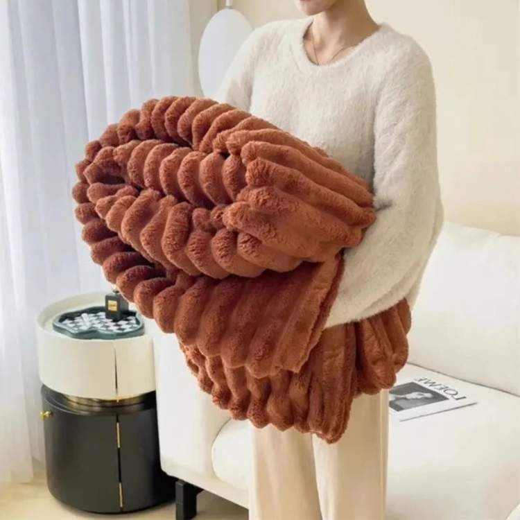 Faux Fur Weighted Blanket Plush Velvety Cover for Bed and Sofa in Seven Colourways