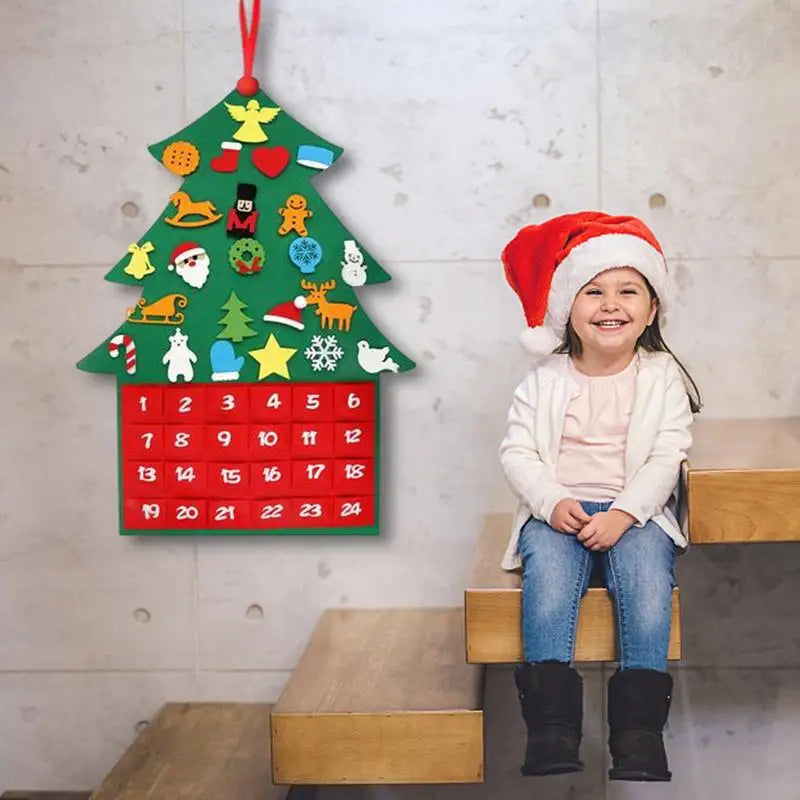 Advent Calendar Felt Tree Shaped with 24 Pockets to Fill