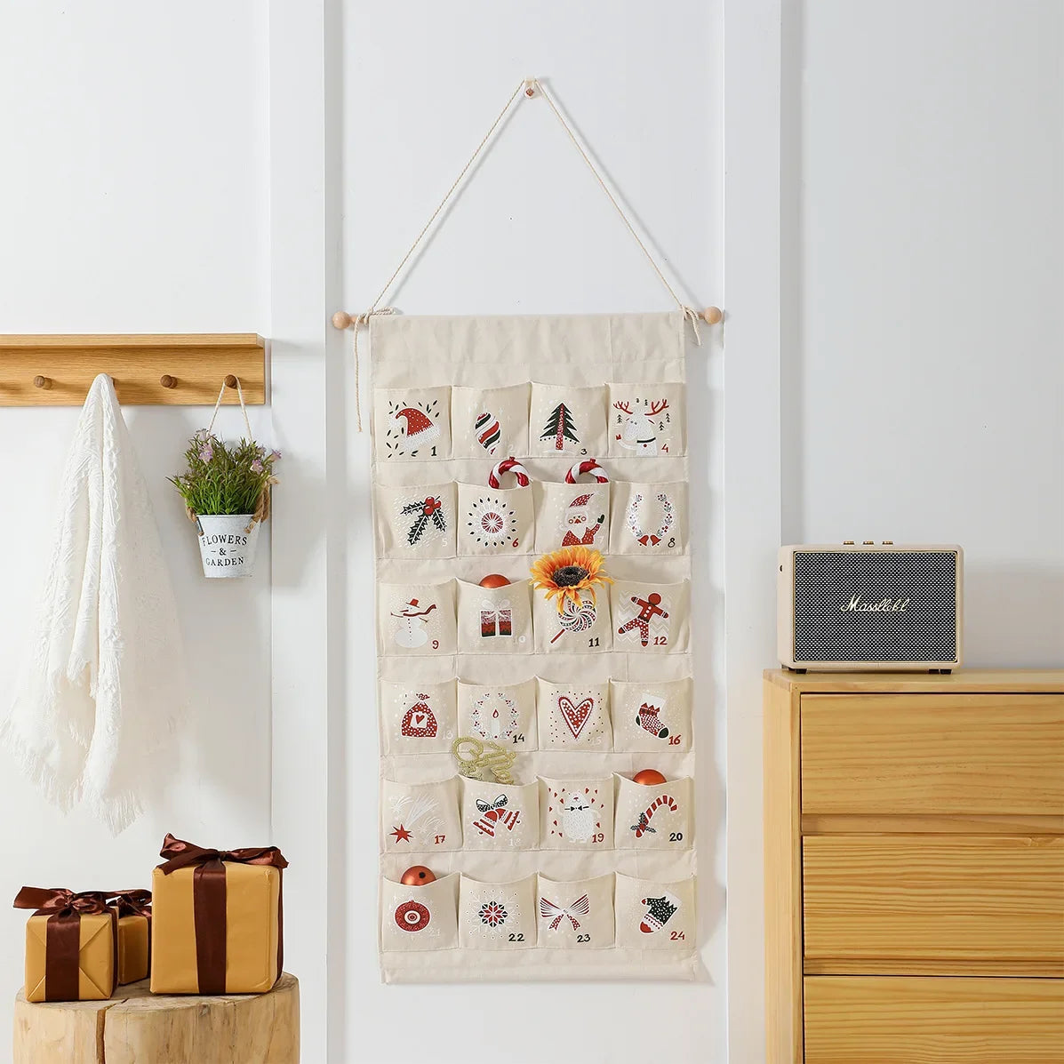 Advent Calendar Canvas Bags as a Hanging Wall Decoration