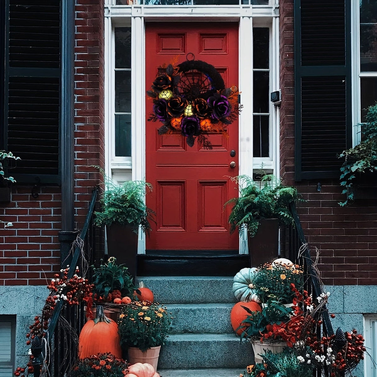 Halloween Wreath with Spiderweb Centrepiece Black Roses and Glitter Ornaments