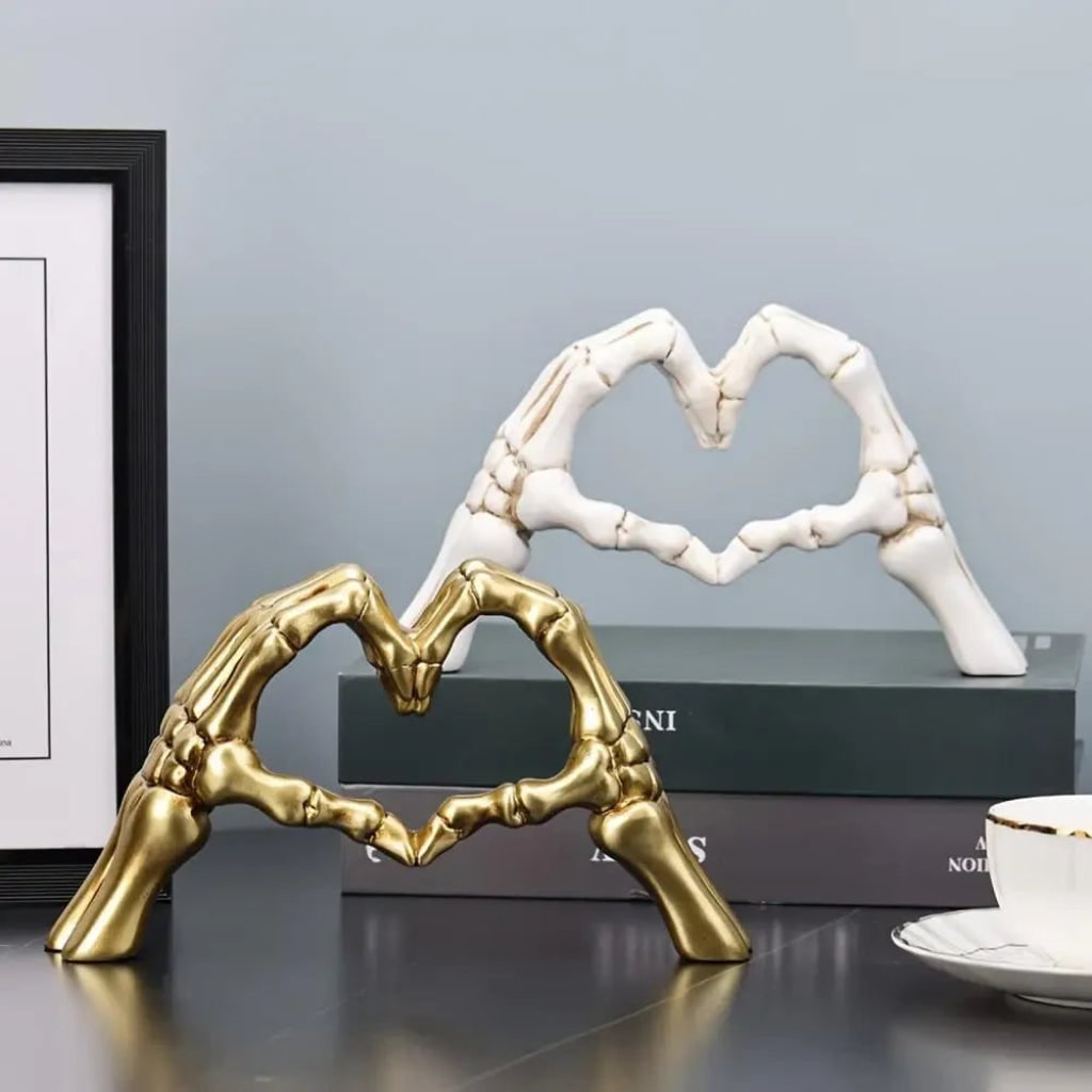 Halloween Skeleton Decorations Hands Forming Heart Resin Figurine for Gothic Shelf Tabletop