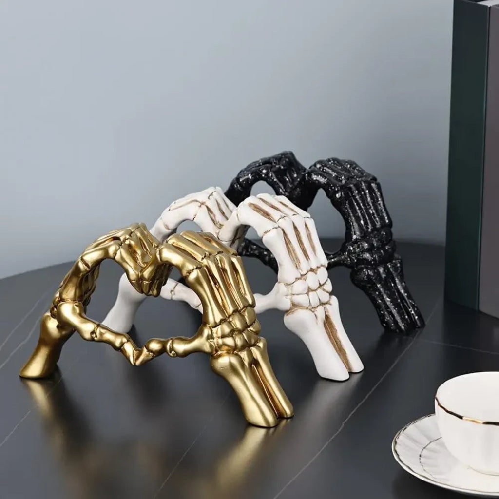 Halloween Skeleton Decorations Hands Forming Heart Resin Figurine for Gothic Shelf Tabletop
