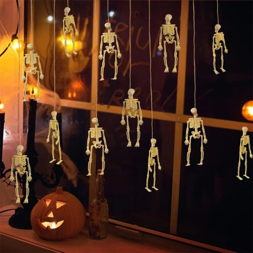 Halloween House Decorations Mini Poseable Plastic Skeleton Figures with Jute Twine for Party