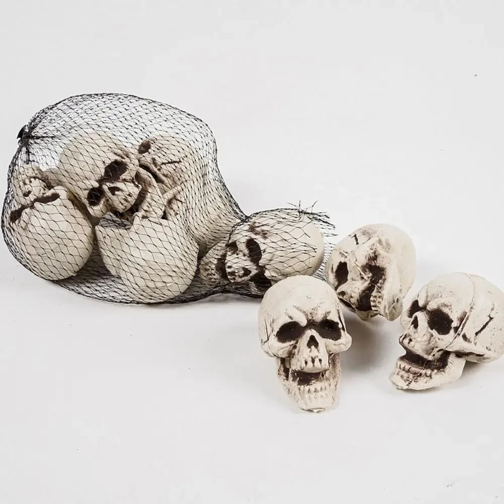 Halloween Party Decorations Mini Plastic Skull Props with Mesh Storage Bag for Indoor Outdoor