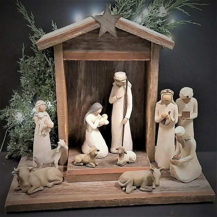 Nativity Set of 20 Figurines with a Reclaimed Barn Wood Stable