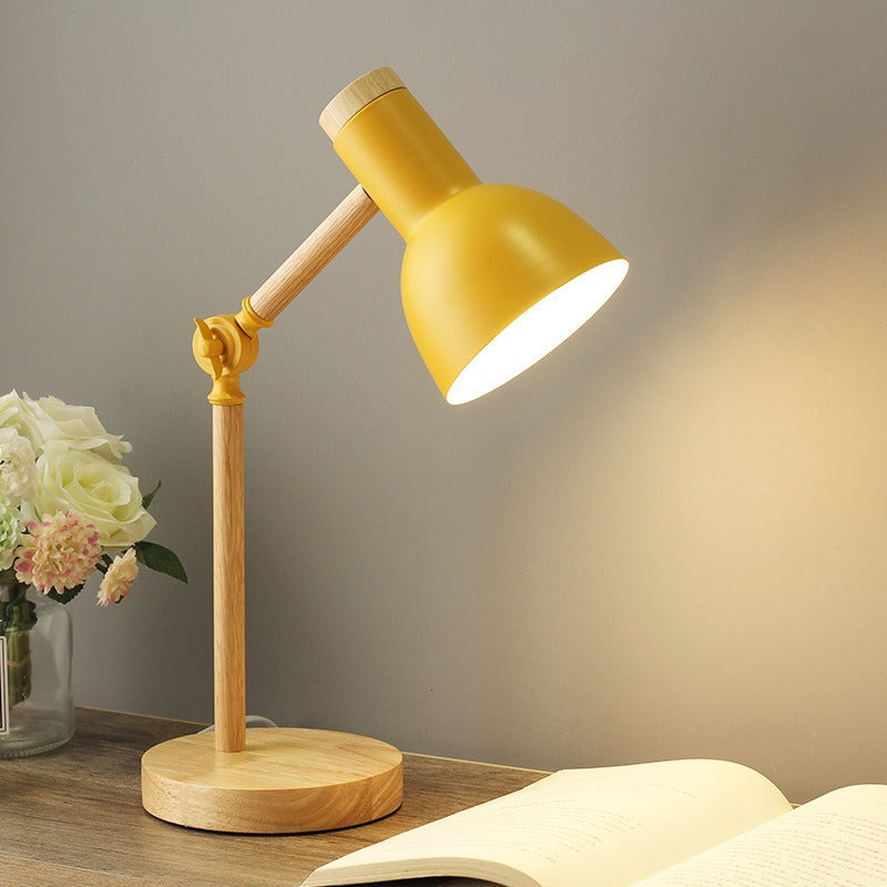 Modern Desk Lamp with Adjustable Lever Arm and Directional Tilting Head