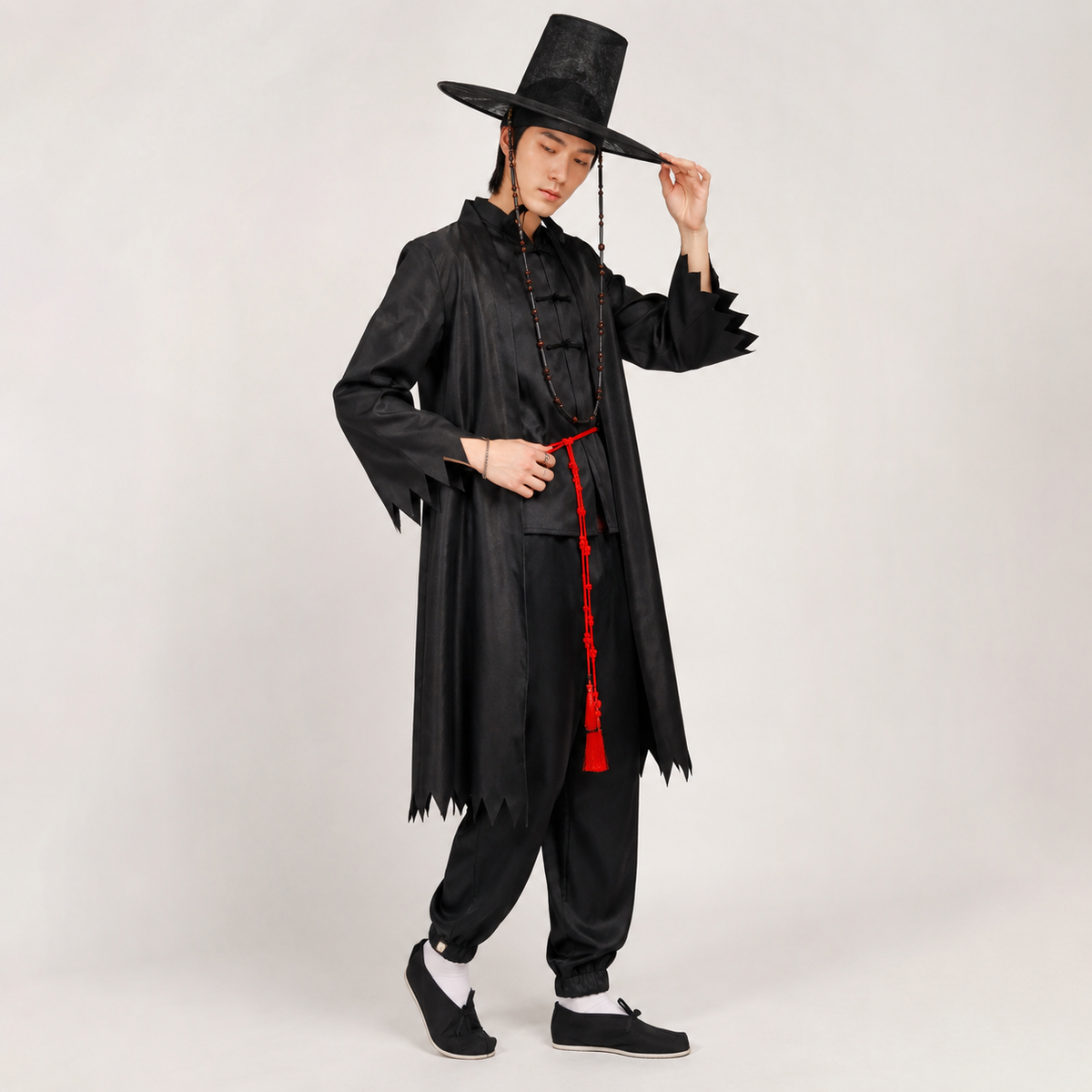 Kids Halloween Costumes Korean Hanbok Cosplay Set with Hat and Silver Chain Detail