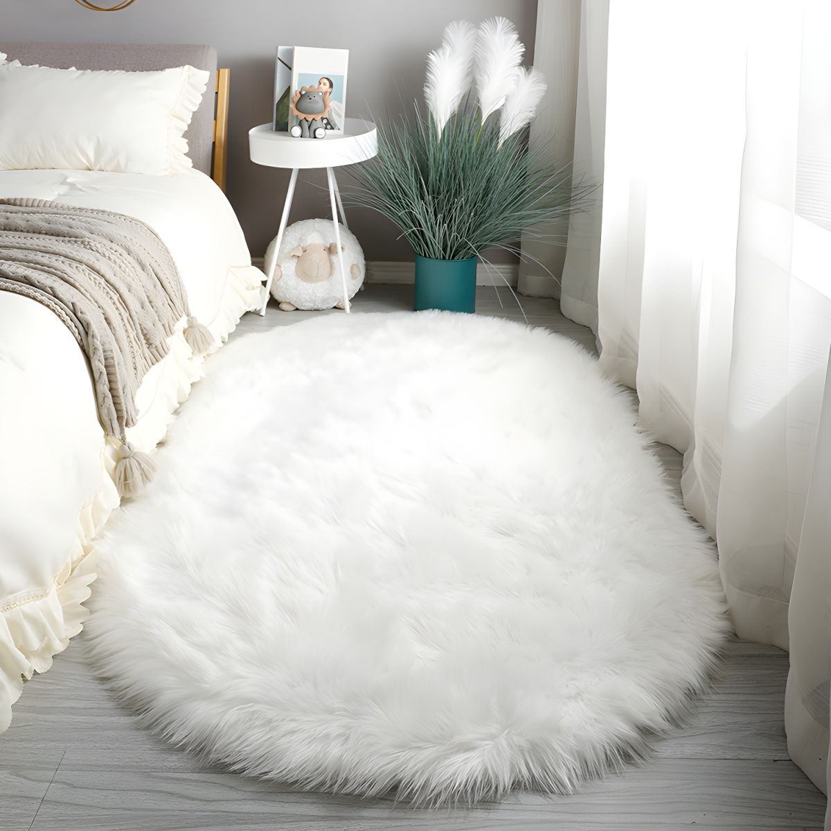 Rugs and Mats Fluffy Oval Shaggy Bedside Rug for Bedroom and Living Room in Pastel Tones