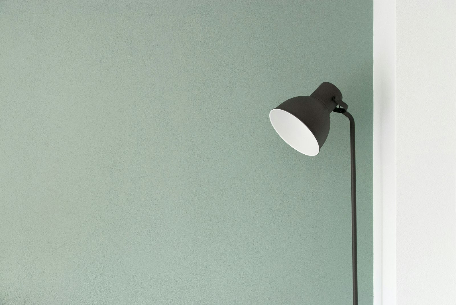 Bristey lighting